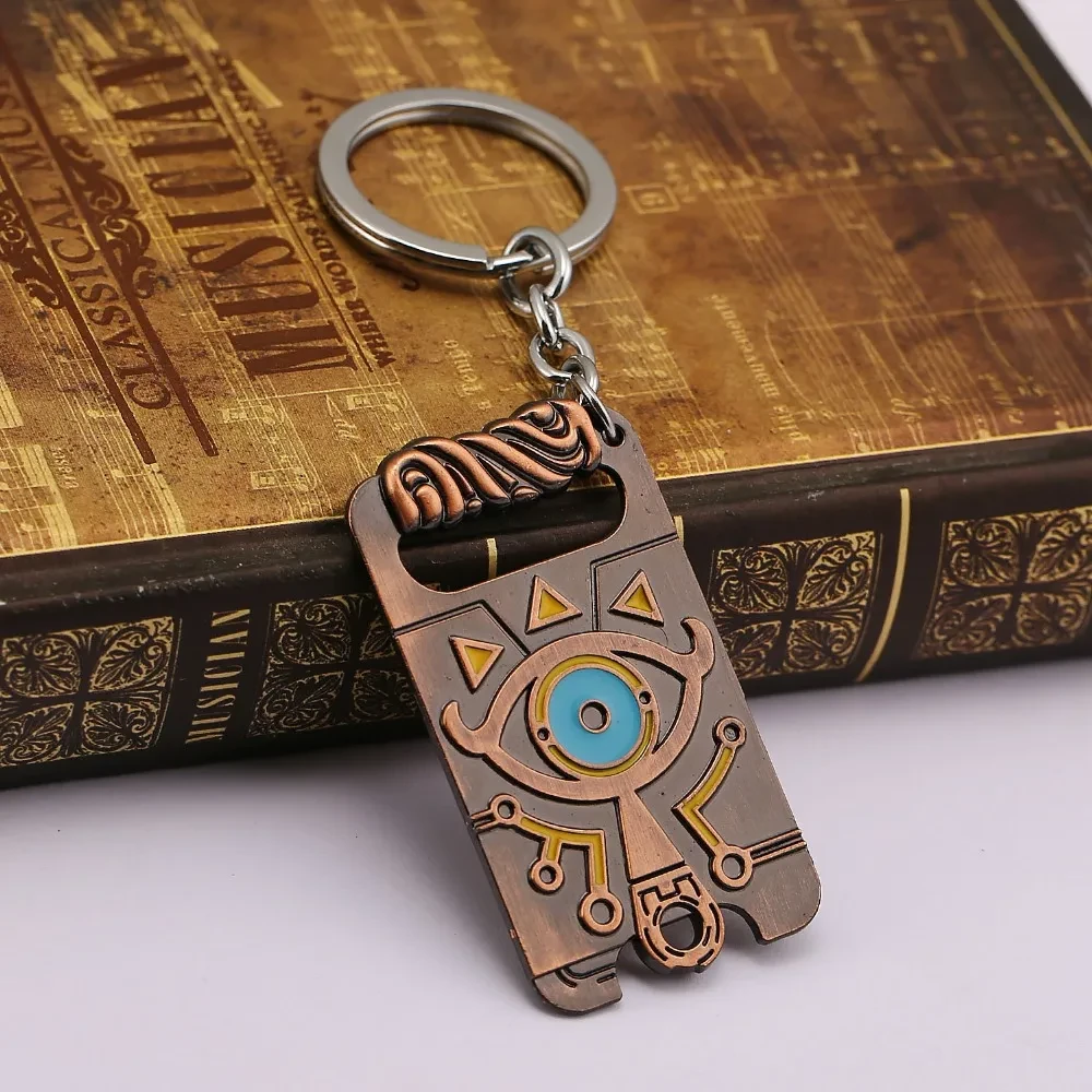 Metal pendant keychain
