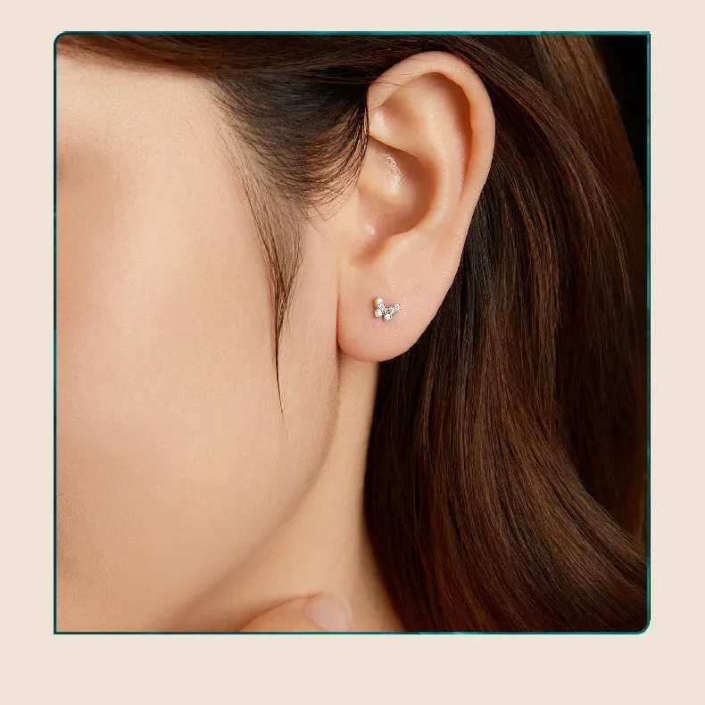 Original Exquisite Butterfly Moissanite Stud Earrings