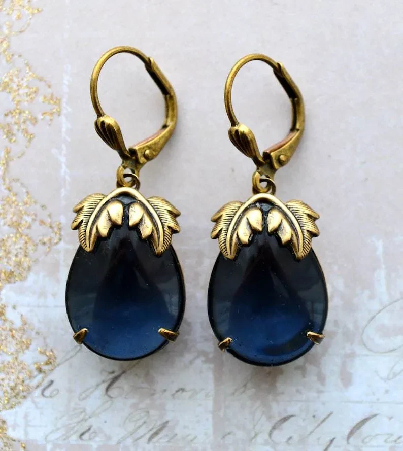 Leaves Stylish Pendant Earrings For Women