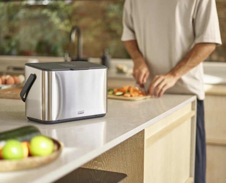 Collect 4L Stainless Steel Food Waste Caddy  - Joseph Joseph