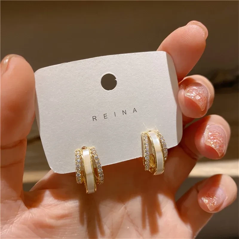 Double Circle Shell Delicate Earrings