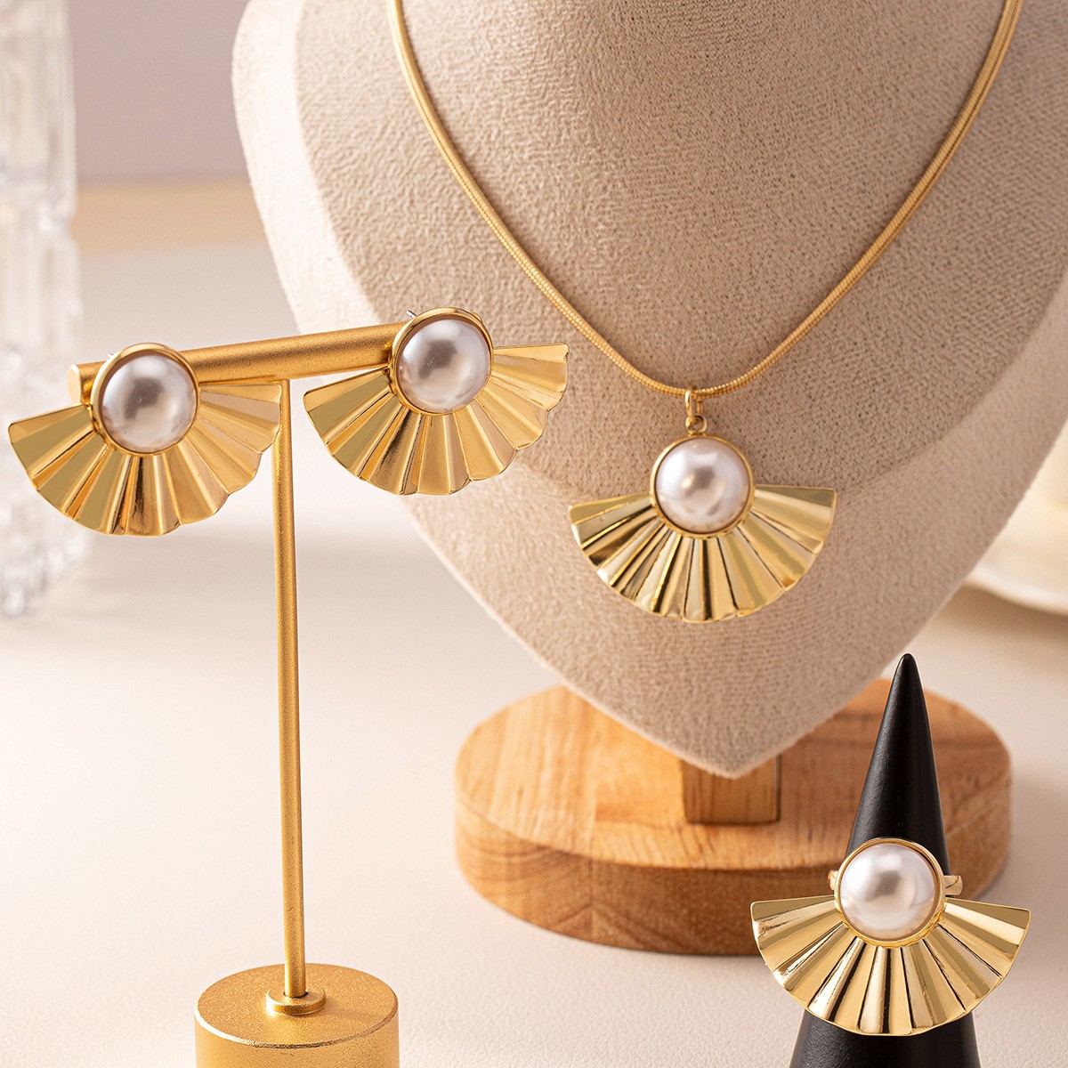 Folding Fan Design Artificial Pearl Grace Chinese Fashion Necklace Ring Earrings Match Sets Suit