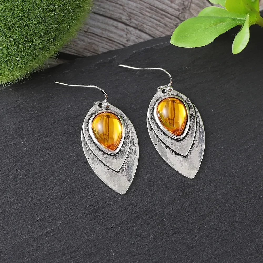 Green Leaf Water Drop Simple Trendy Earrings Bohemian Style