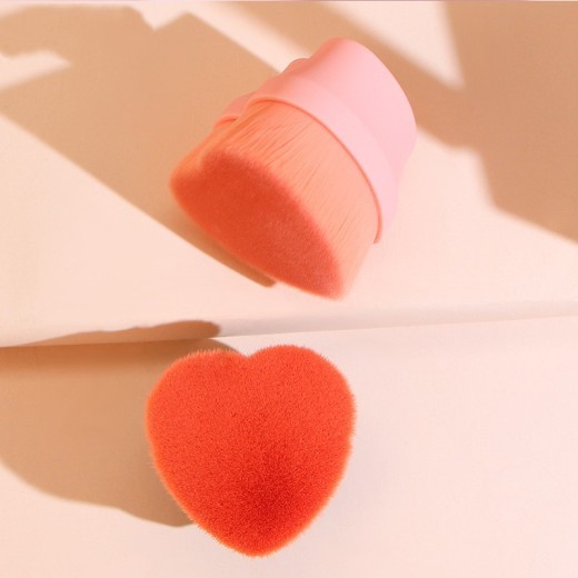 New 55 Foundation Brush Heart-shaped Magic