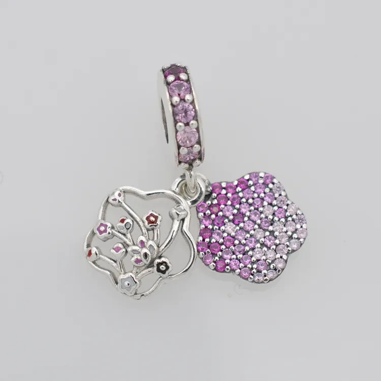 Branch flower pendant