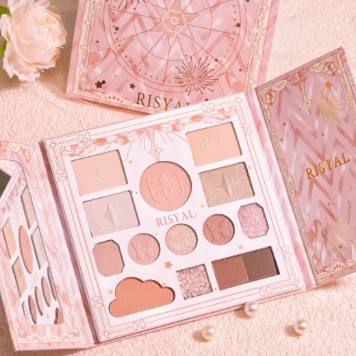 Time Eyeshadow Palette Highlight Blush One Matte Glitter