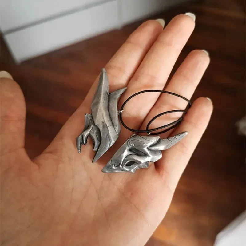 European And American New Personality Mask Lovers Necklace