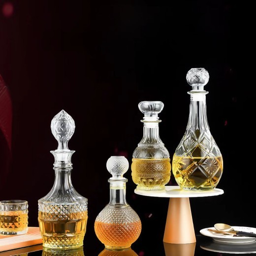 Glass Decoration Imported Wine Bottle Transparent Wine Bottle Dispenser