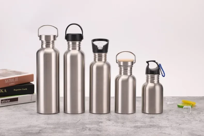 Portable sports cold water bottle