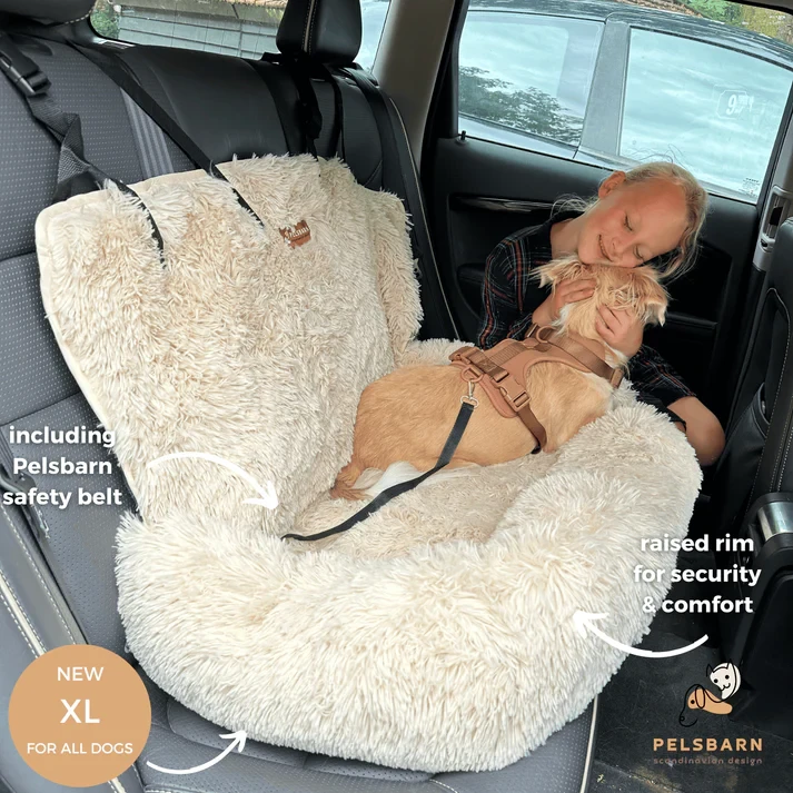 Pelsbarn Protecting Car Bed