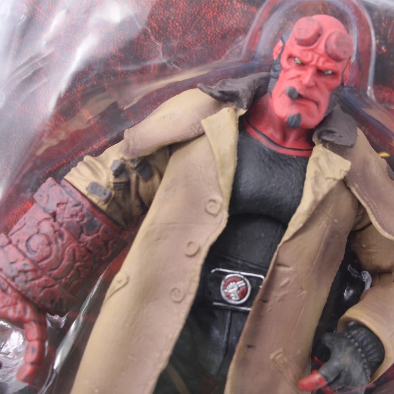 Cheap Sale 7" Hellboy 18cm BJD PVC Figure Model