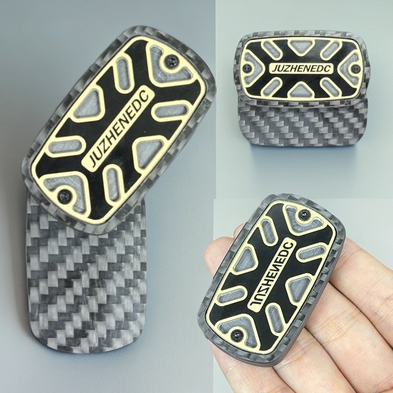 DC Taibao Black Gold Fingertip Gyro Push Card Decompression Toy