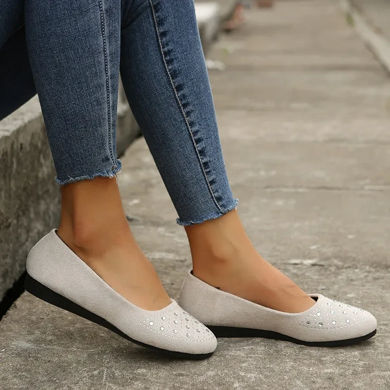 Fashion Flats Shoes With Rhinestones Casual Round Toe Loafers For Women