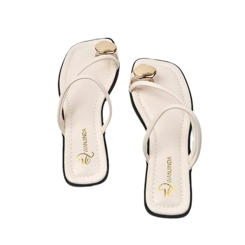 Women's Chunky Heel Small Golden Button Toe Covering Outdoor Slippers