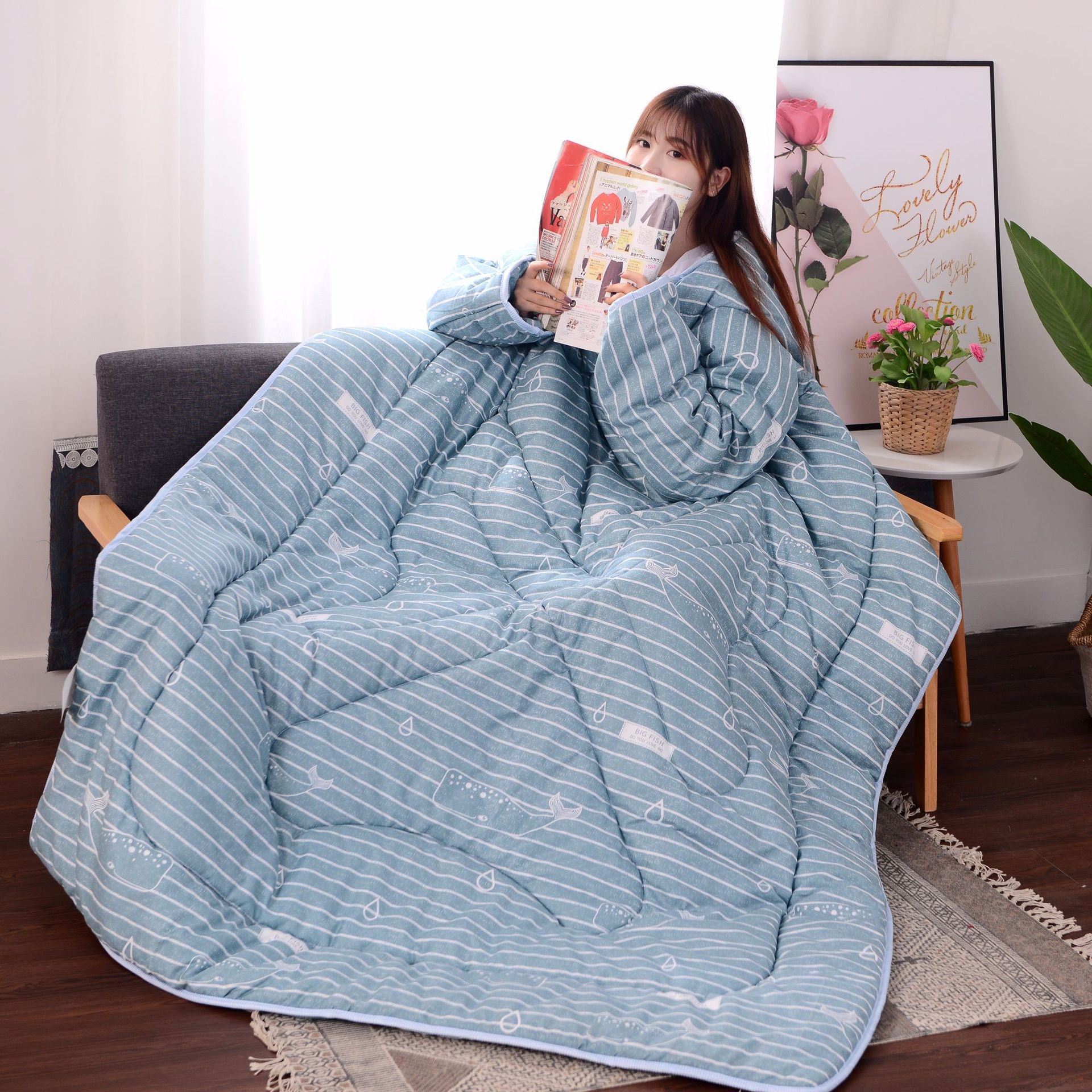 Comforter With Sleeves