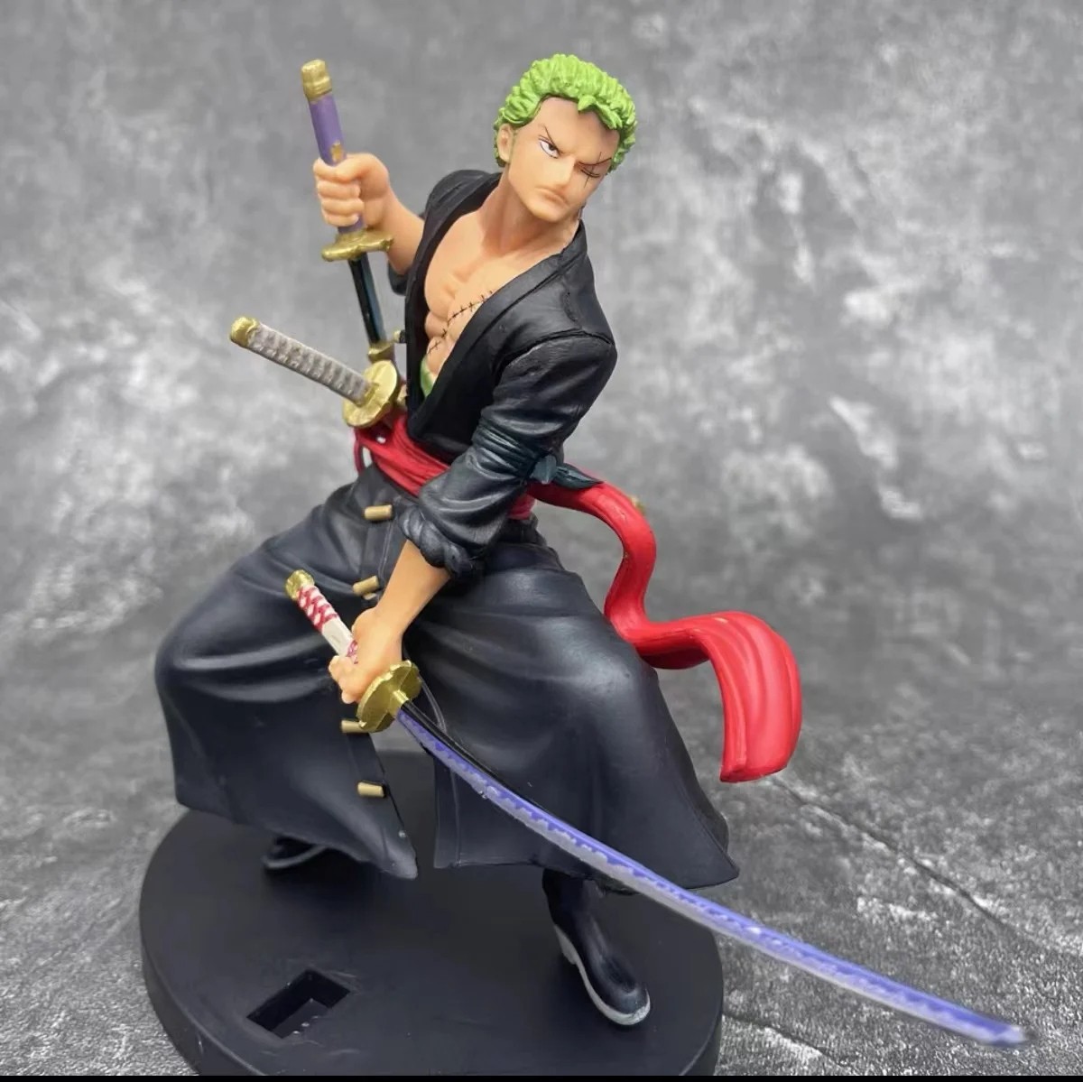 Anime Figure One Piece Action Roronoa Zoro Three-Knife Collection Model