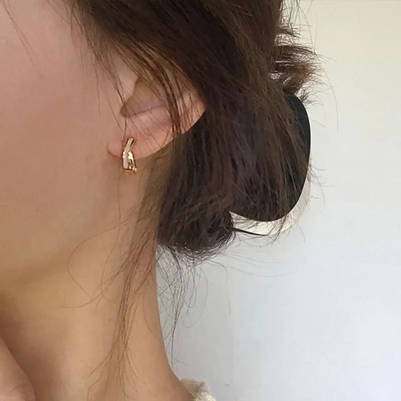 Trendy 14K Real Gold Fritillaria Shell Hoop Earrings for Women